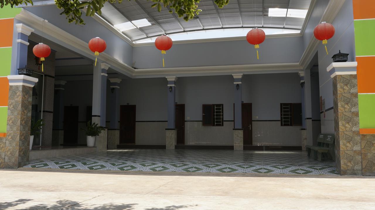 宏吉亚汽车旅馆 Long Khanh 外观 照片